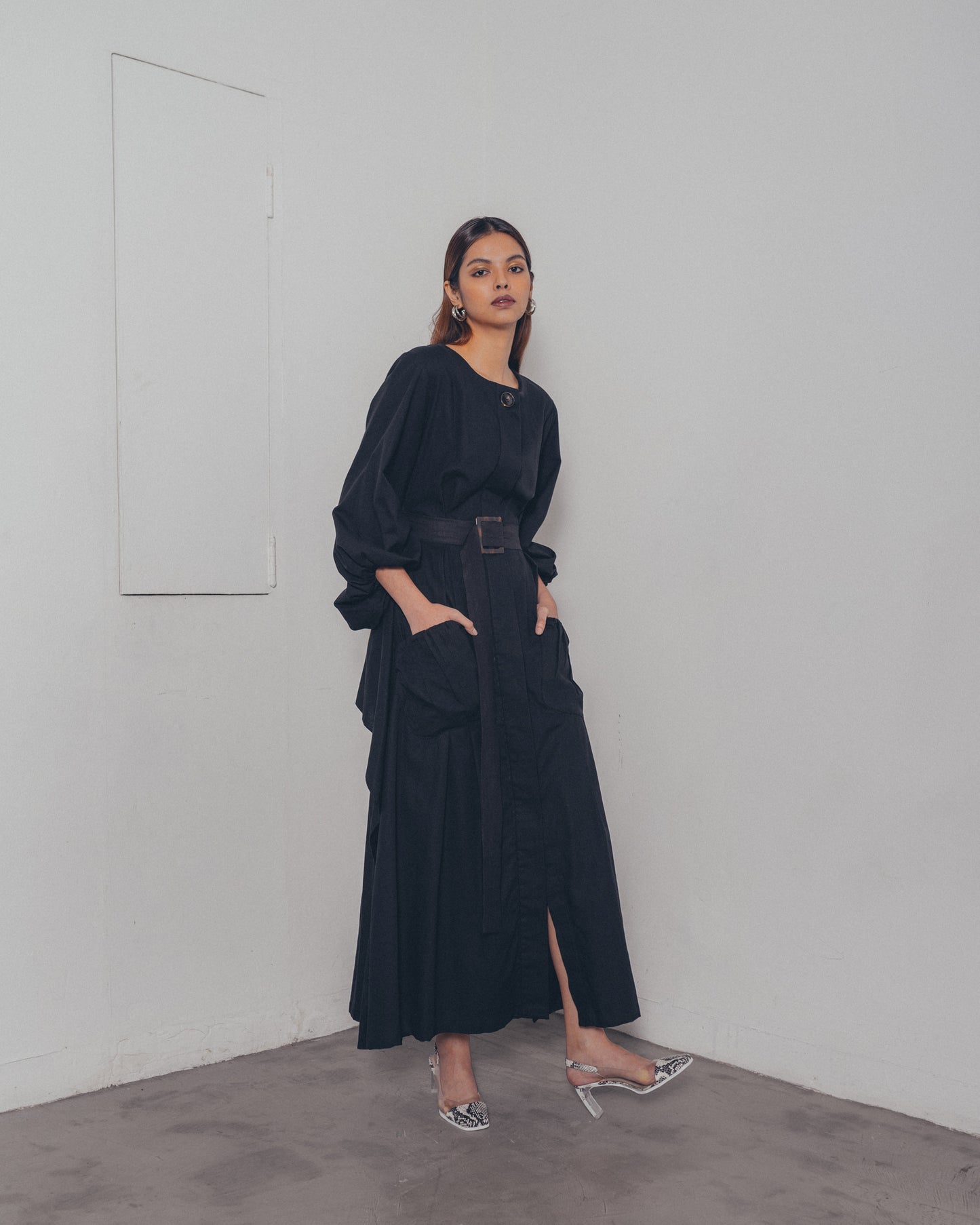 BLACK LINEN DRESS