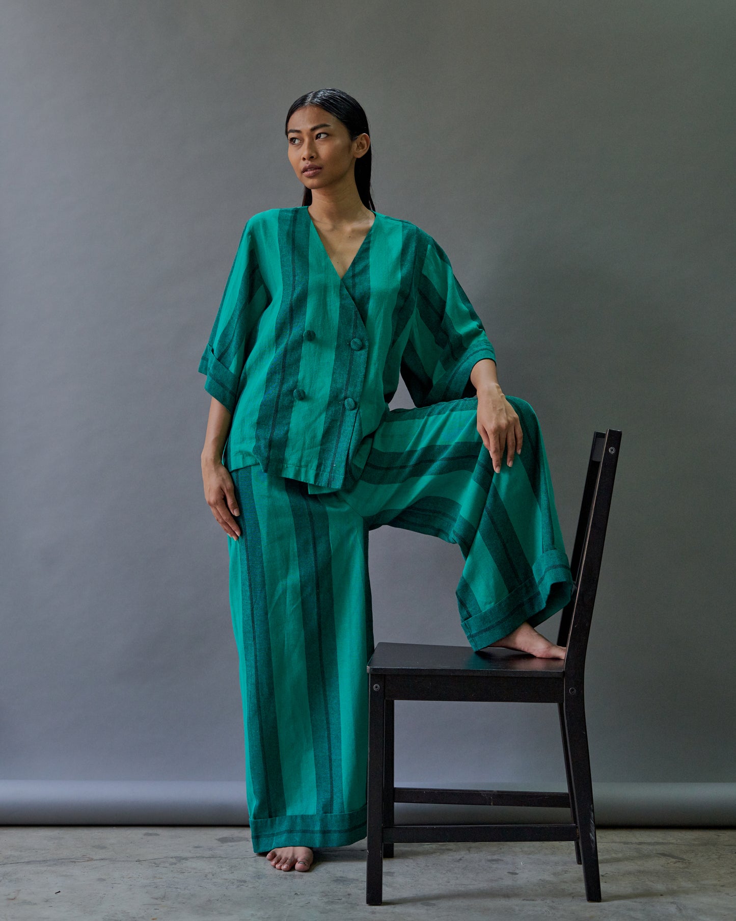 GREEN LINEN DOUBLE BREASTED TOP