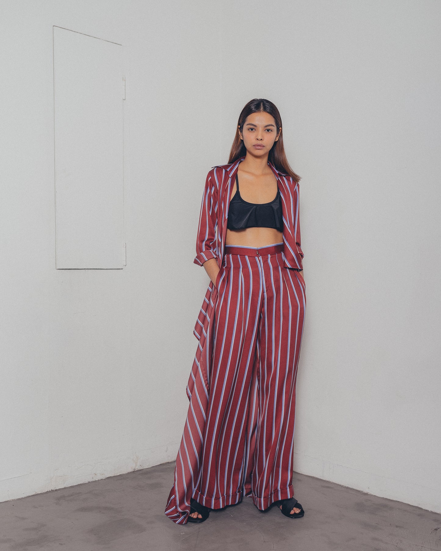 RED STRIPES TAILORED WIDE LEG PANTS
