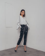 PLEATHER TAPERED PANTS