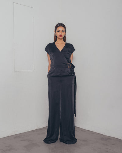 BLACK WIDE LEG JUMPSUIT